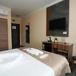 Hotel Santa Ria 2*