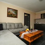 Santa Ria 2*