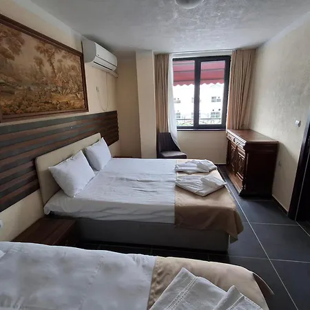 Santa Ria Hotel 2*