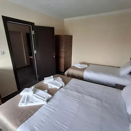 Santa Ria Hotel 2*