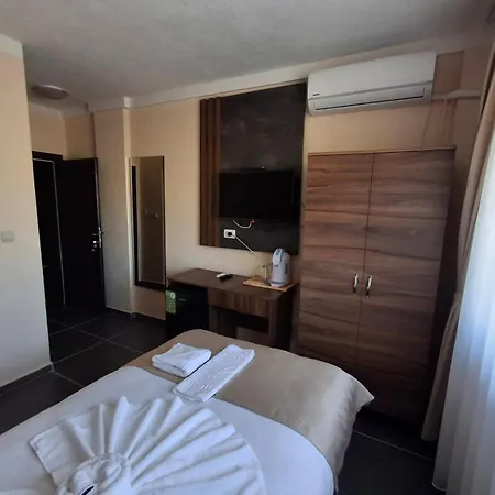Santa Ria Hotel