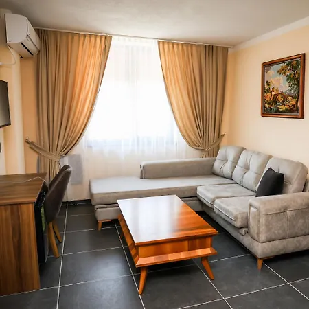 Santa Ria 2* Kŭrdzhali