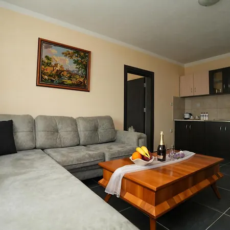 Santa Ria 2*