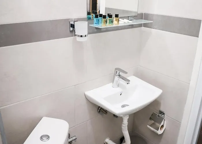 Santa Ria מלון 2*