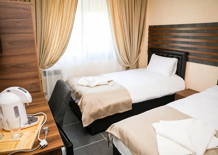 Santa Ria מלון Kŭrdzhali